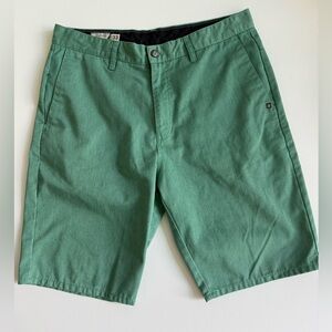 Volcom Green Flat Front Shorts Cotton Twill